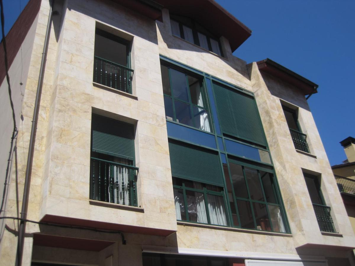 Apartamento Arriondas Exterior photo